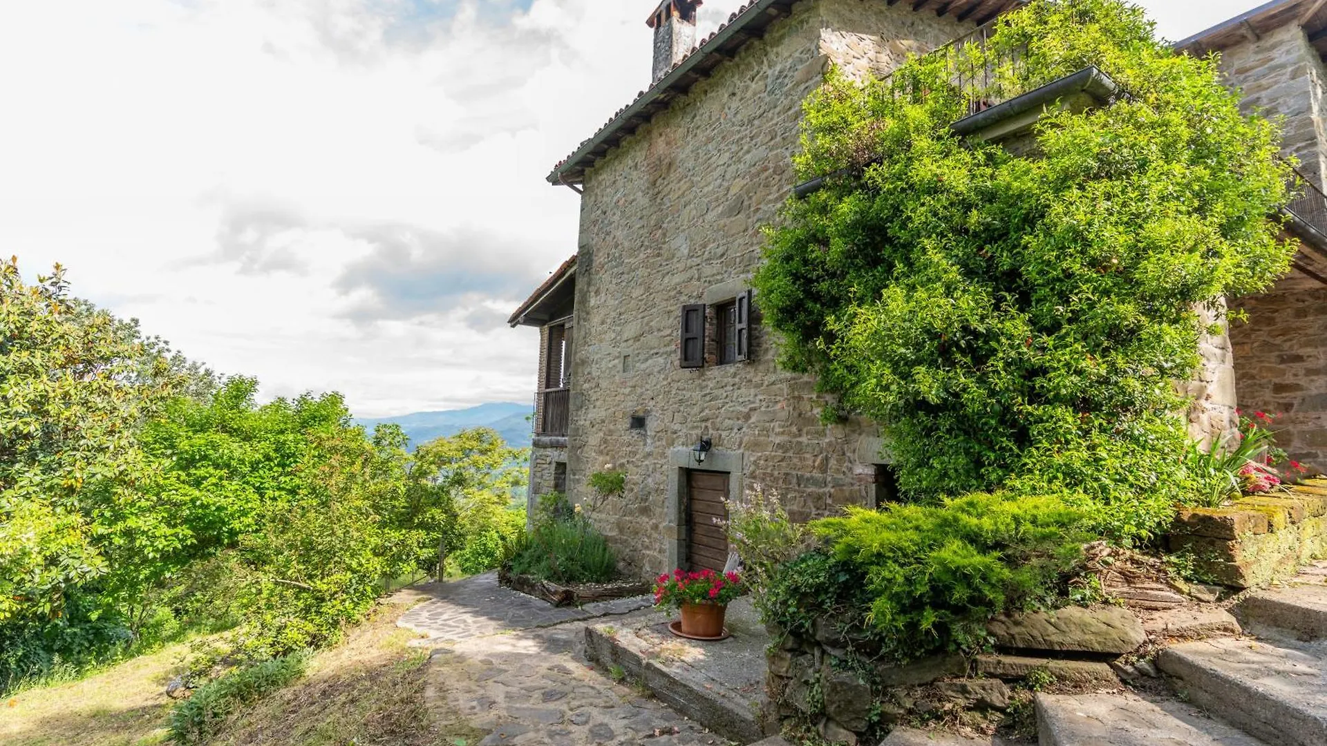 Villa Buriconti - Peaceful Countryside Retreat Castelnuovo di Garfagnana 0*,  Olaszország