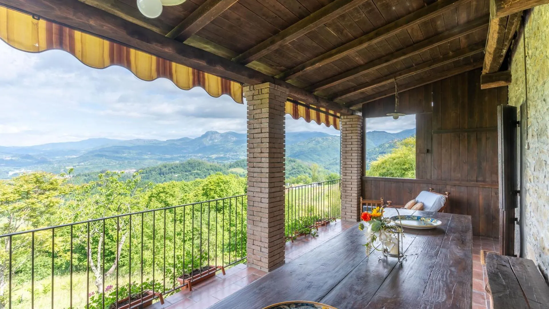 Villa Buriconti - Peaceful Countryside Retreat Castelnuovo di Garfagnana