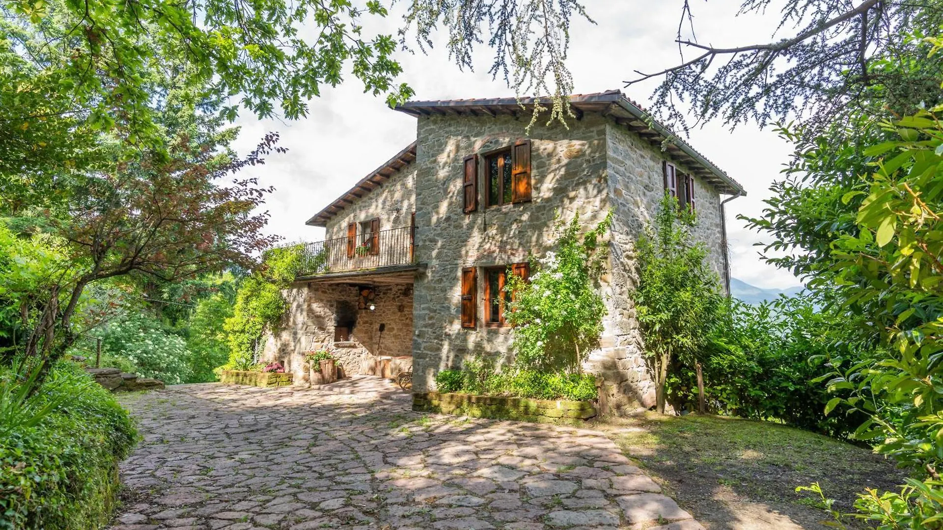 Villa Buriconti - Peaceful Countryside Retreat Castelnuovo di Garfagnana 0*,  Olaszország