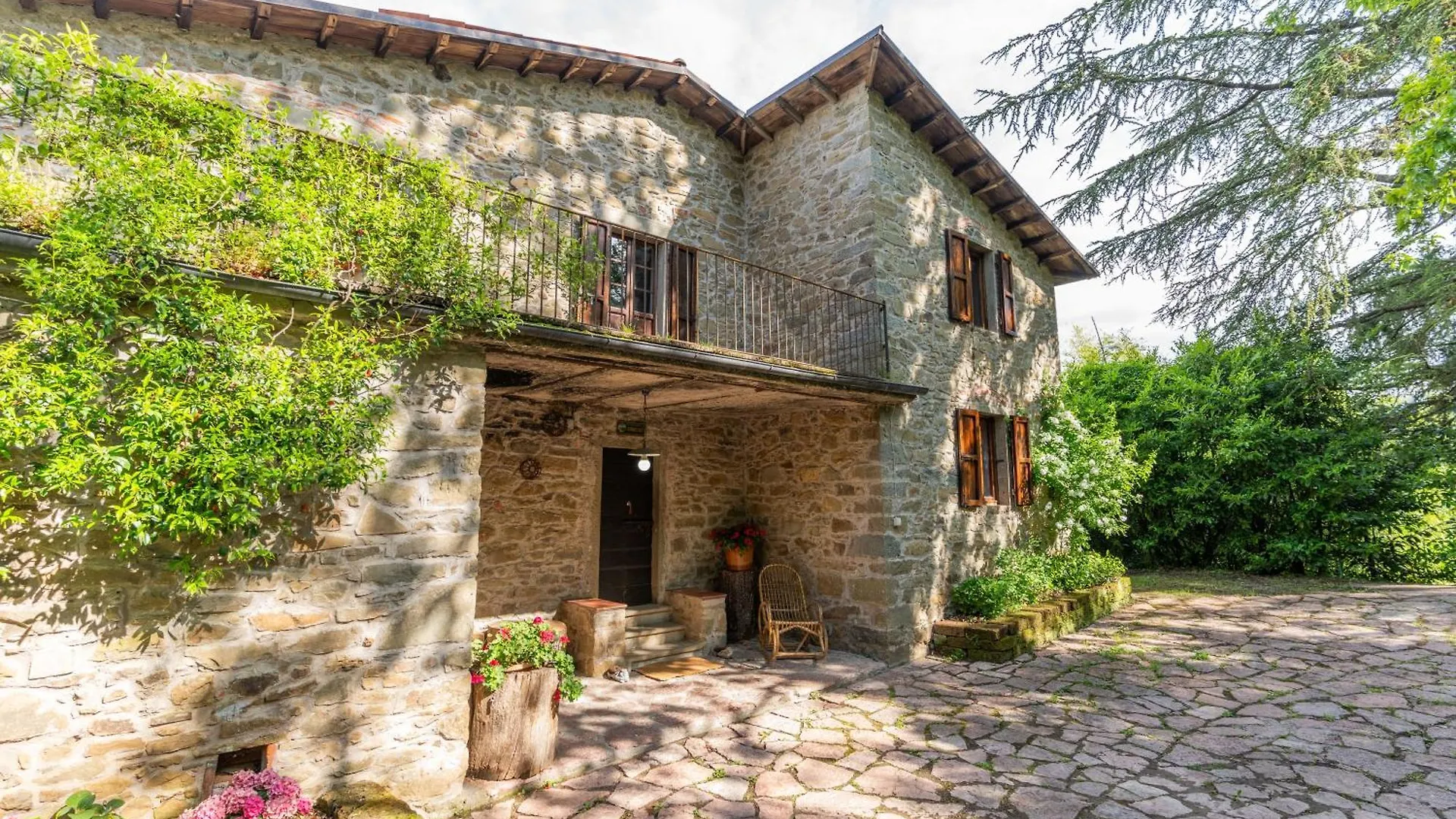 Villa Buriconti - Peaceful Countryside Retreat Castelnuovo di Garfagnana